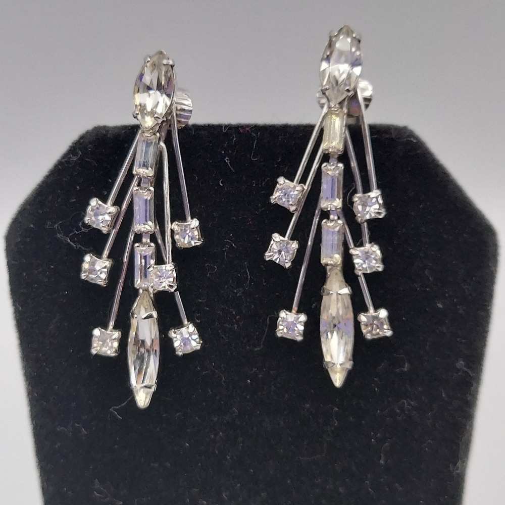 Vintage Clear Rhinestones Clip On Dangle Earrings 1.75".